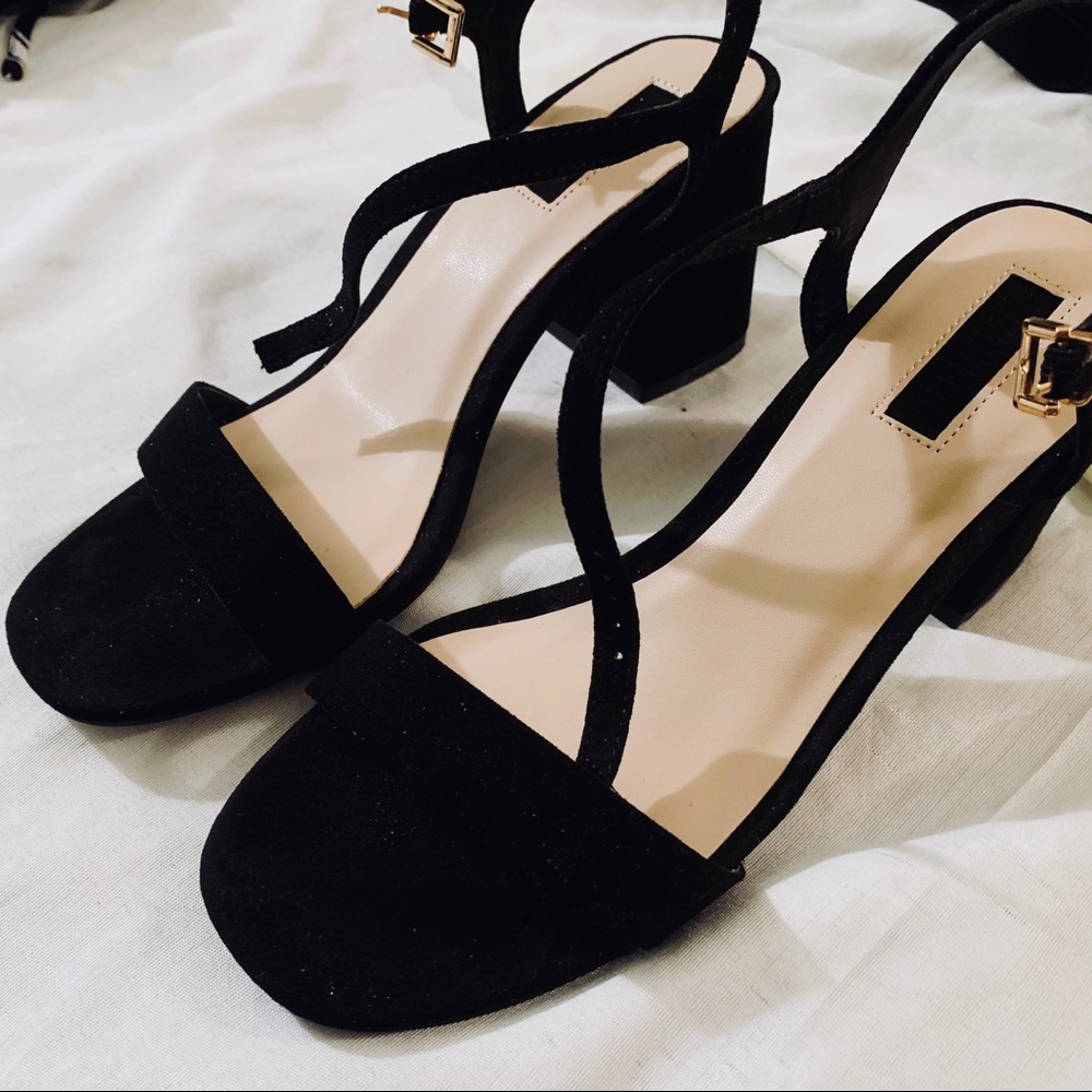 🌸 NWT Forever 21 Block Heels Size 6.5 7 7.5